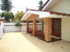 Single storied house for Rent - 3 bedrooms, Large Hall, Sitting Room and Dining Area. Pantry and ful