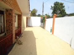 Single storied house for Rent - 3 bedrooms, Large Hall, Sitting Room and Dining Area. Pantry and ful