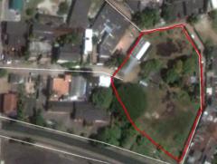 1.5 acre Commercial Land for sale in Colombo
