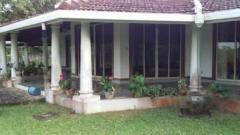 Holiday bungalow facing Bolgoda River