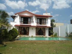 Luxury house of 4 B/R . Elegant house of 5000 sq. ft built to open plan concept on 24 Perches land  