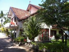 House with land for sale in Malabe