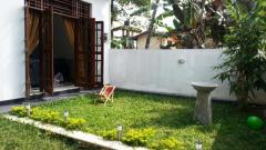 Luxurious and spacious 3 bedroom fully furnished house for short term & long term rent.